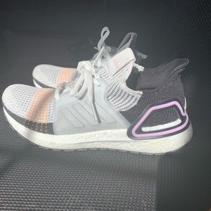 Adidas Ultraboost 19